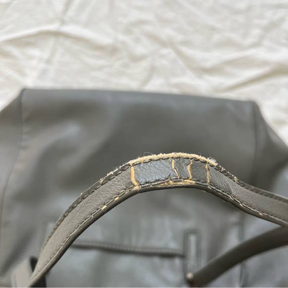 🐺gray nine west bag🐺 - Picture 8 of 9